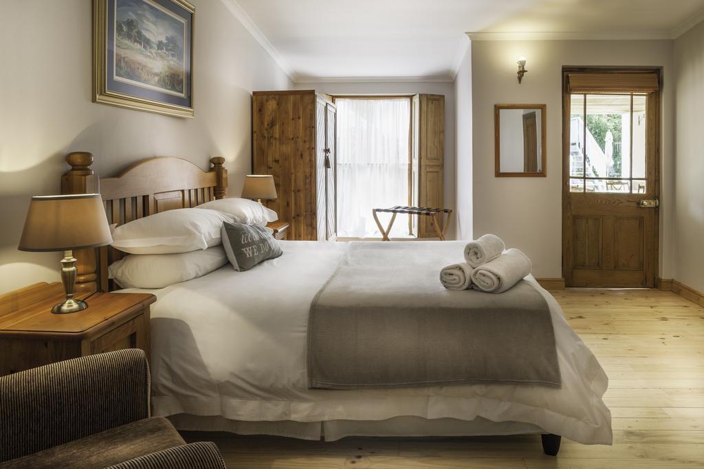Avenues Guest House Стеленбош Екстериор снимка